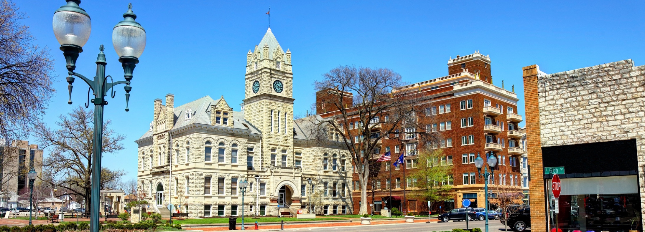Manhattan, KS