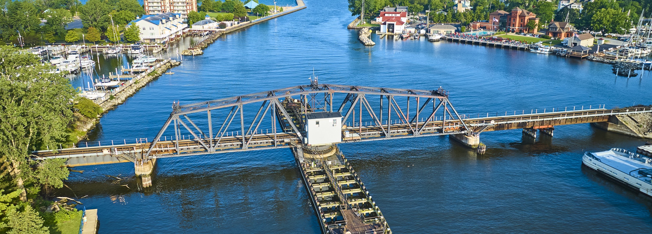 Benton Harbor, MI