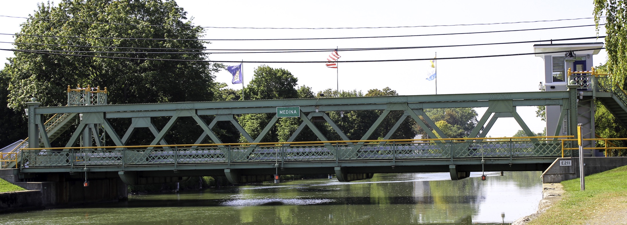 Medina, NY